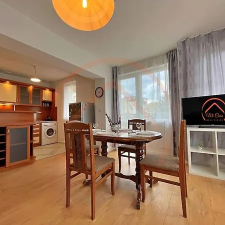 The Sunny Space Of Apartment
